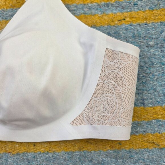 Honeylove CrossOver Bra in Astral White Lace Size L 38B/C - Picture 3 of 6